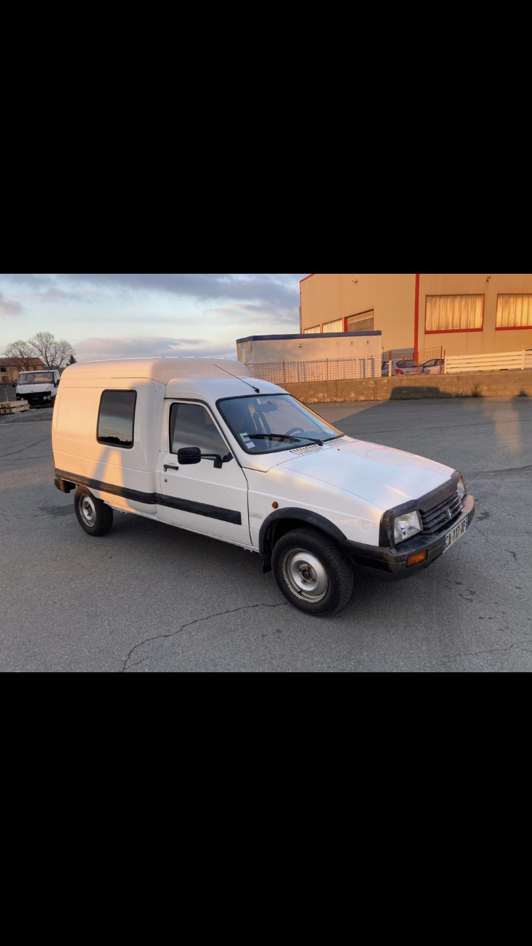 À vendre l'increvable Citroën C15 diesel finition First