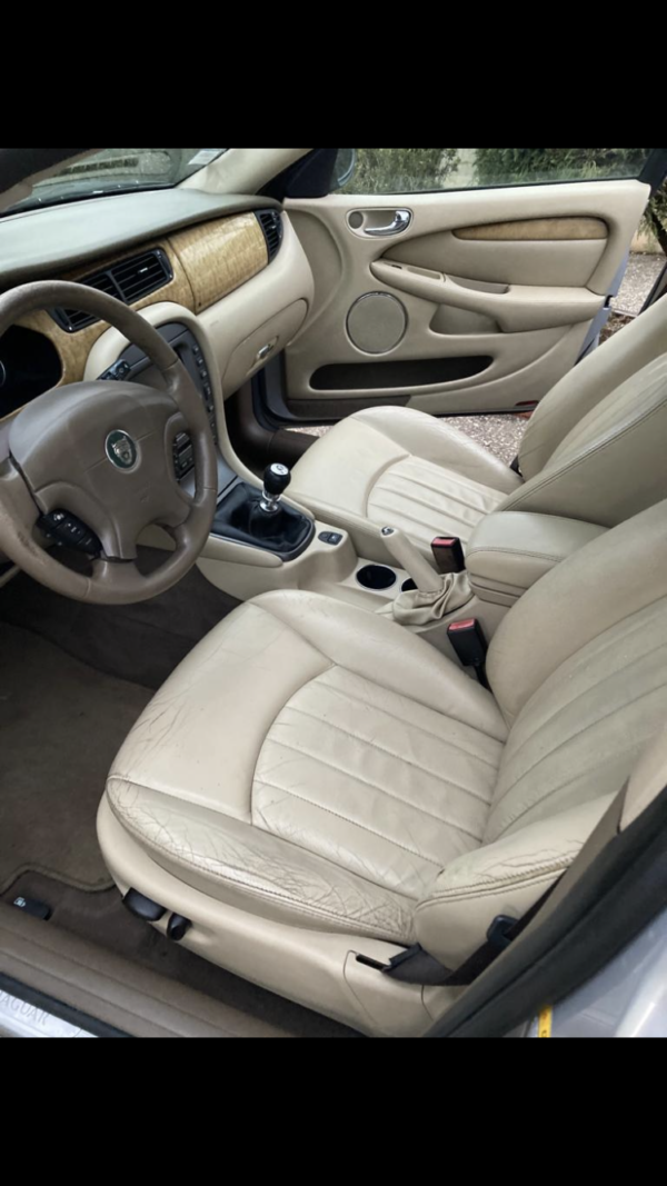 JAGUAR X-TYPE BERLINE 2.0 D 130ch – Image 13