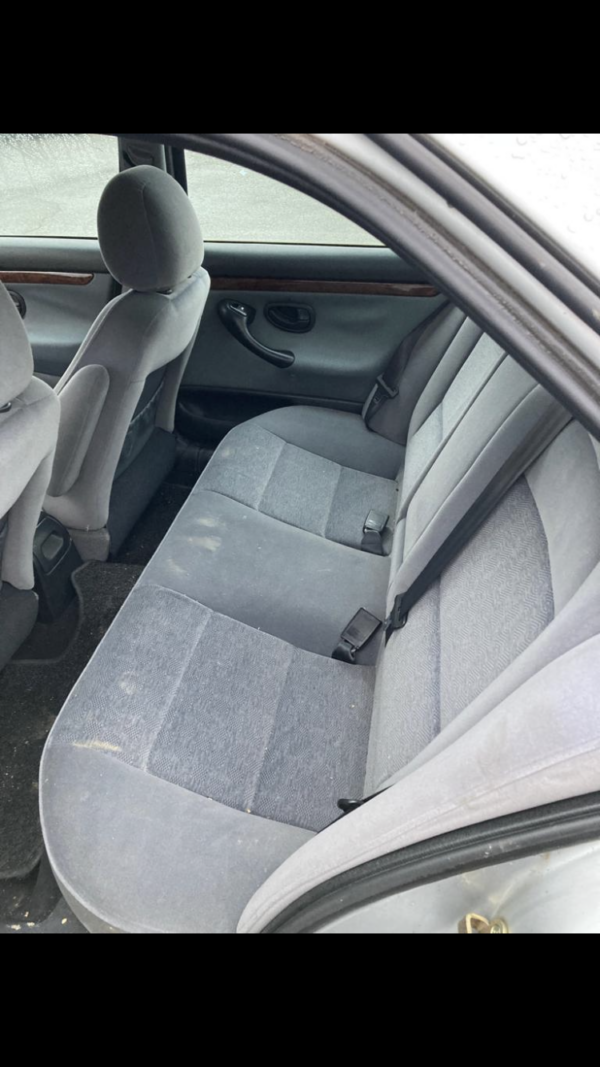 PEUGEOT 406 II 2.0 HDI 109ch – Image 9