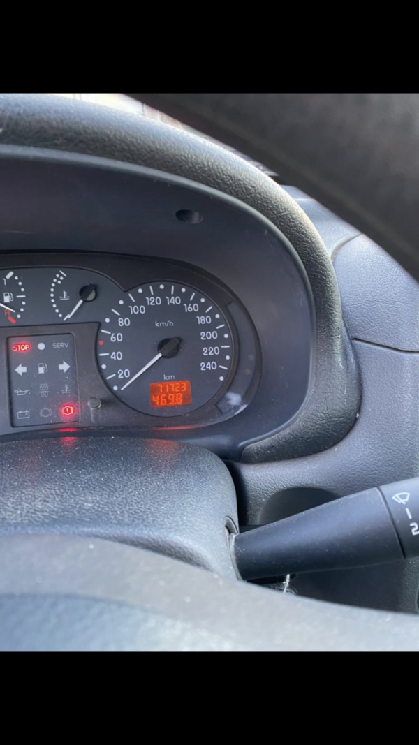 RENAULT CLIO II 1.2 58ch – Image 9