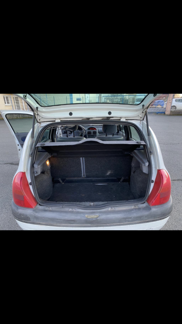 RENAULT CLIO II 1.2 58ch – Image 12