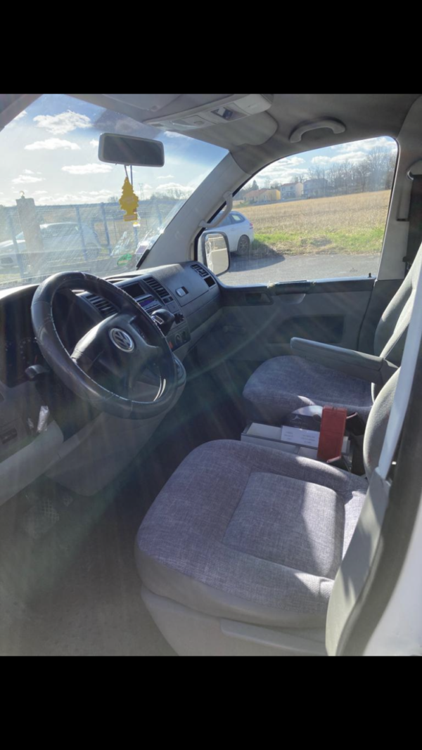 VOLKSWAGEN TRANSPORTER 2.5 TDI 130ch – Image 8