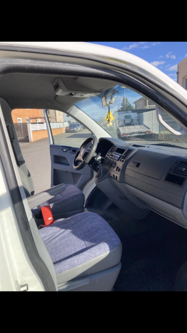VOLKSWAGEN TRANSPORTER 2.5 TDI 130ch – Image 11