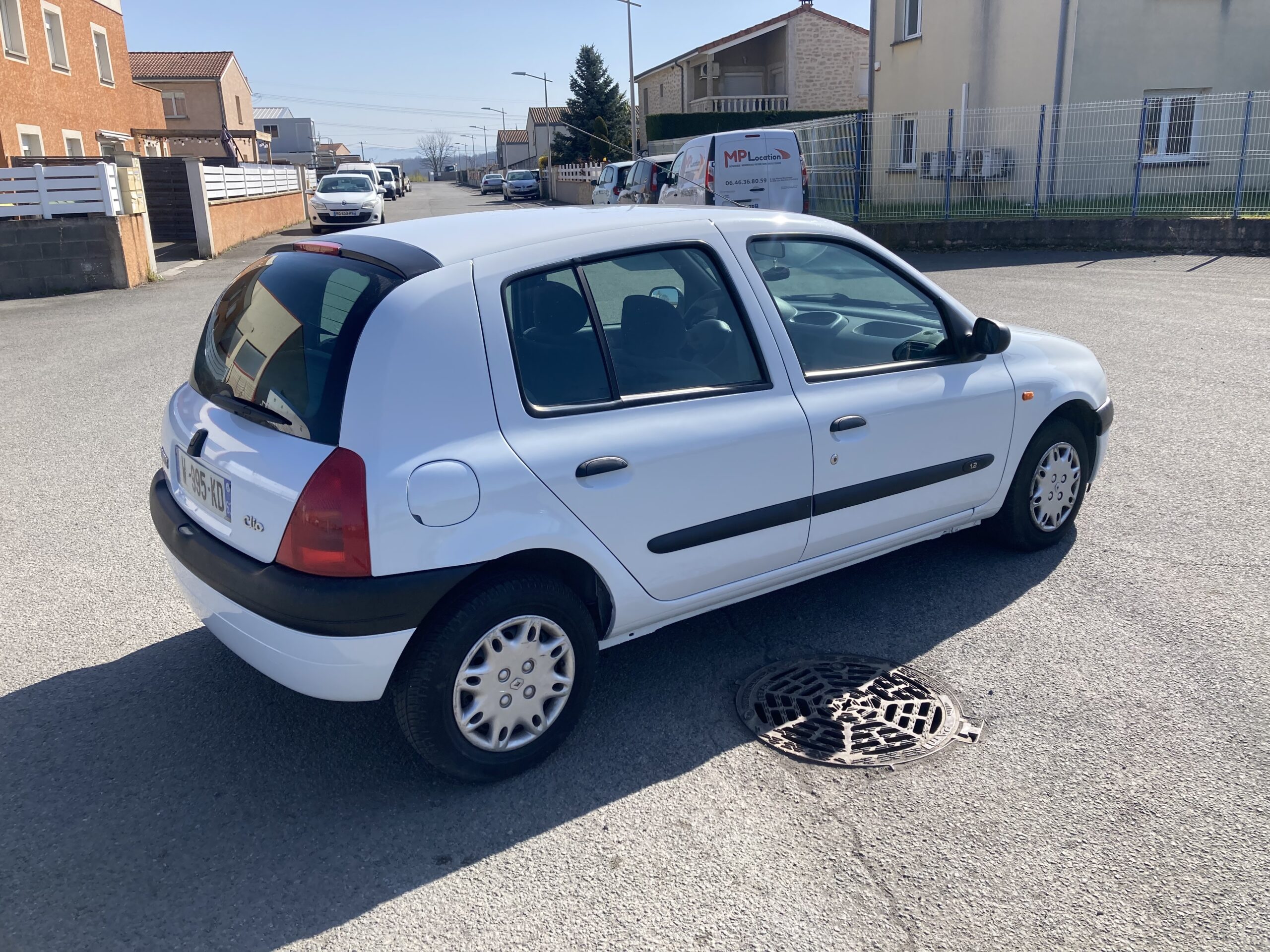 Renault Clio II 1.2i RXE 60cv - MP Négoce