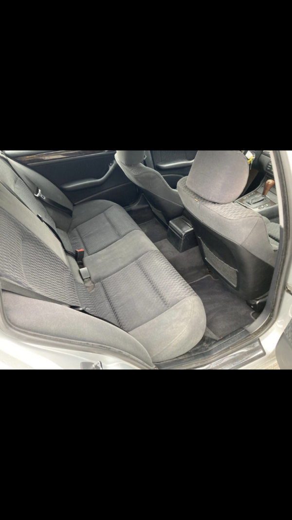 BMW 320i 150ch – Image 13