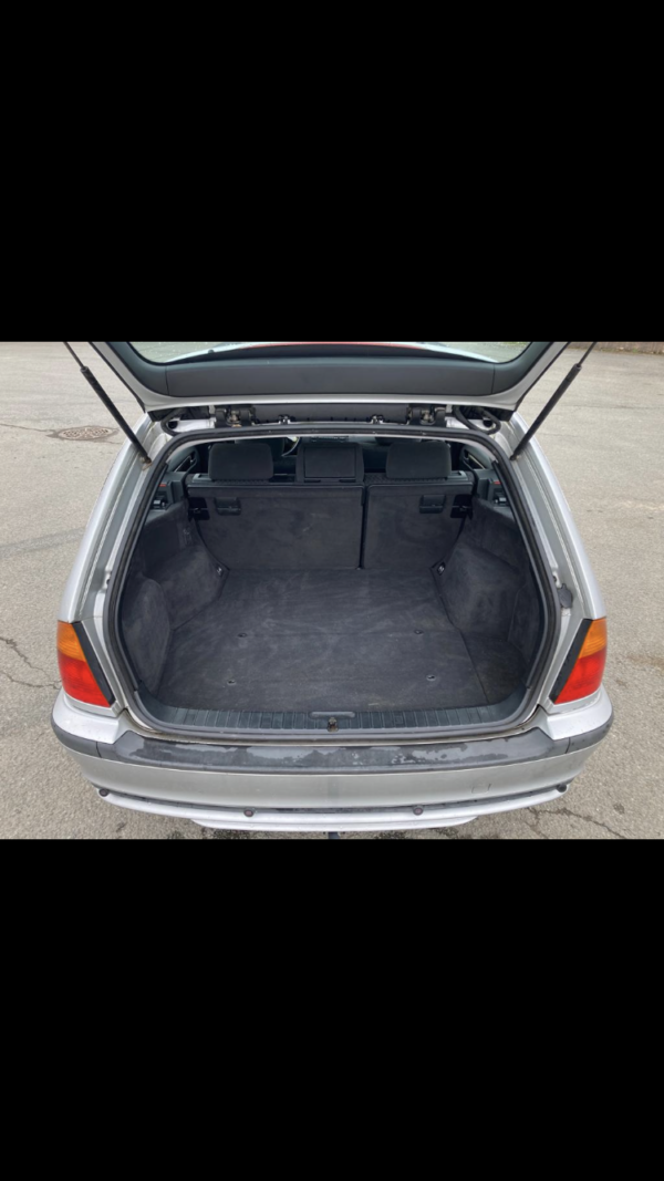 BMW 320i 150ch – Image 15