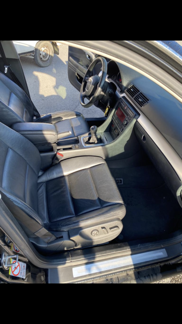 AUDI A4 AVANT 2.0 TDI 16V 140ch – Image 16