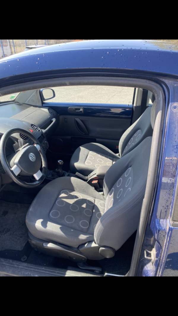 VOLKSWAGEN NEW BEETLE 1.9 TDI 100ch – Image 8