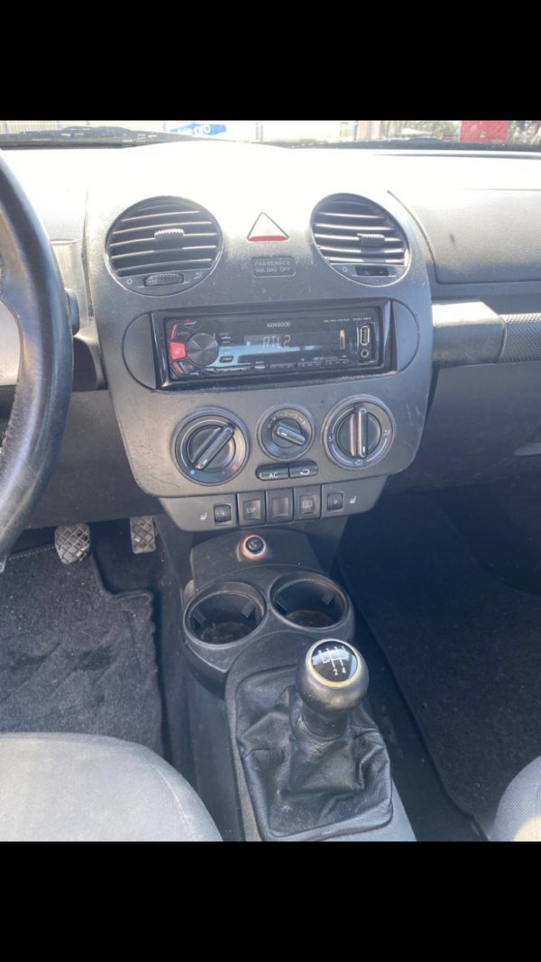 VOLKSWAGEN NEW BEETLE 1.9 TDI 100ch – Image 10