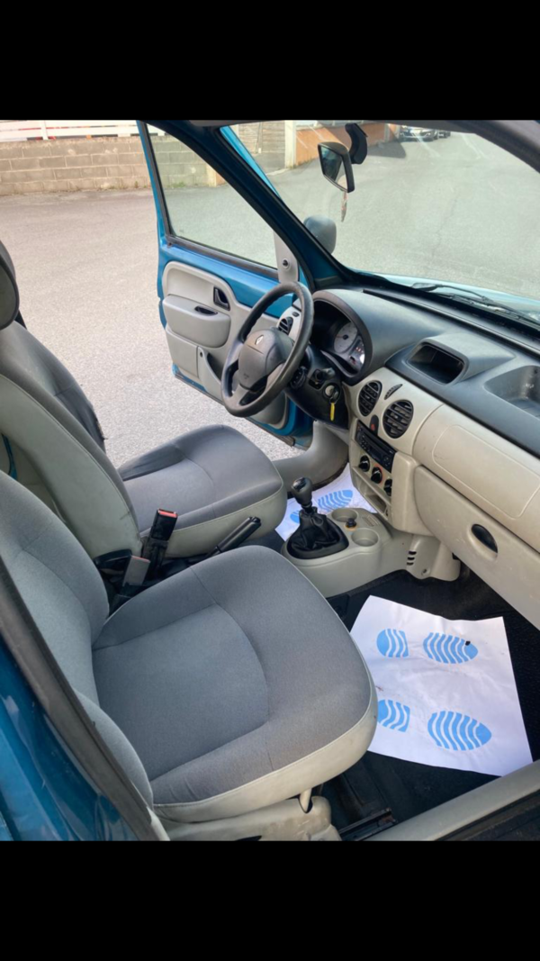 RENAULT KANGOO 1.5 DCI 65cv 5 places – Image 12