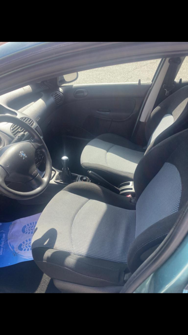 PEUGEOT 206 SW 1.4 i 75cv – Image 7