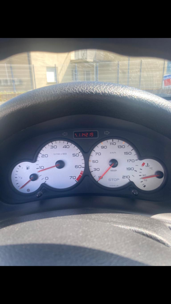 PEUGEOT 206 SW 1.4 i 75cv – Image 8