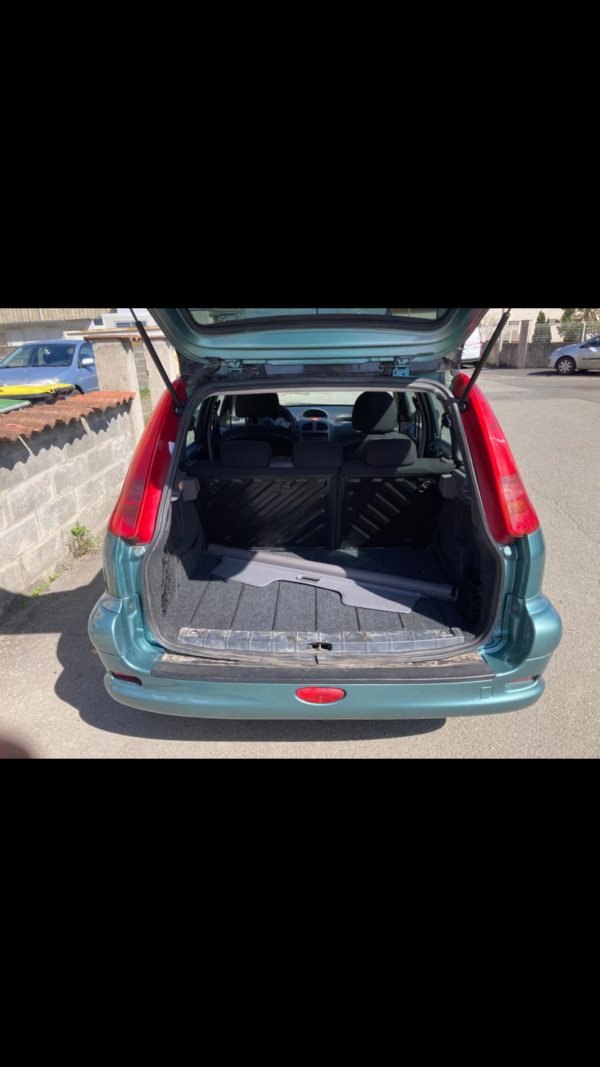 PEUGEOT 206 SW 1.4 i 75cv – Image 13