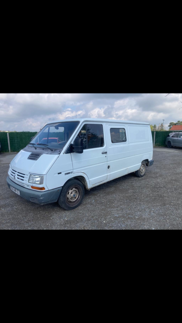 RENAULT TRAFIC 2.1D 64cv
