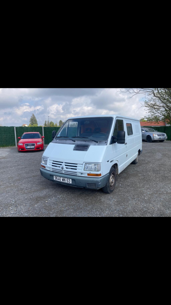 RENAULT TRAFIC 2.1D 64cv – Image 3