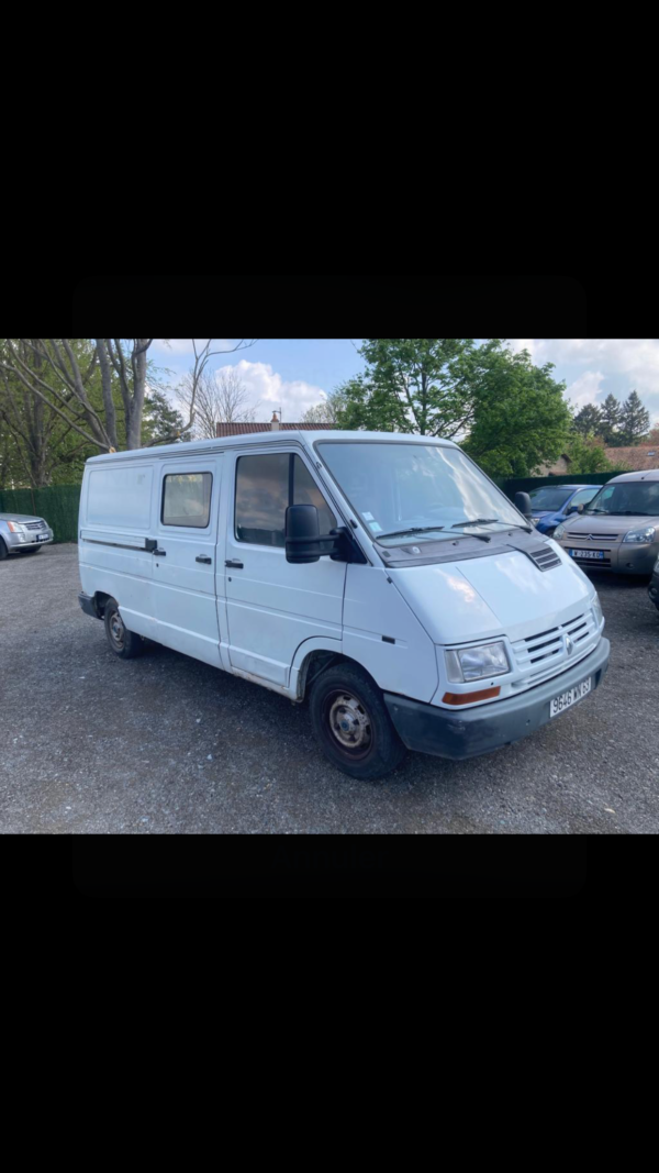RENAULT TRAFIC 2.1D 64cv – Image 4