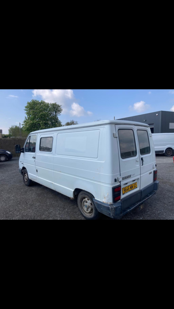 RENAULT TRAFIC 2.1D 64cv – Image 7