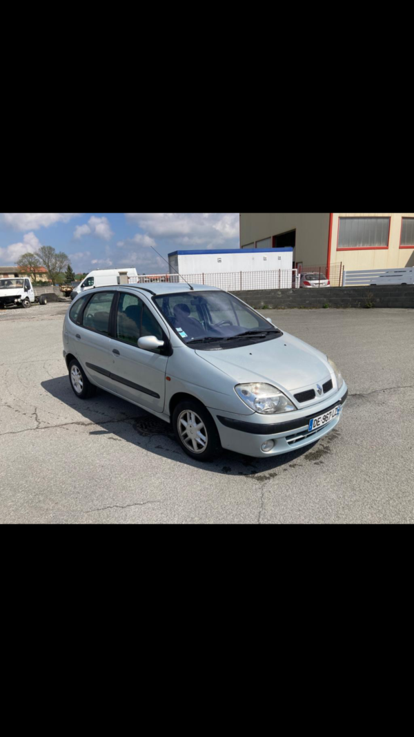 RENAULT SCENIC 1.9 dTi 98cv – Image 4