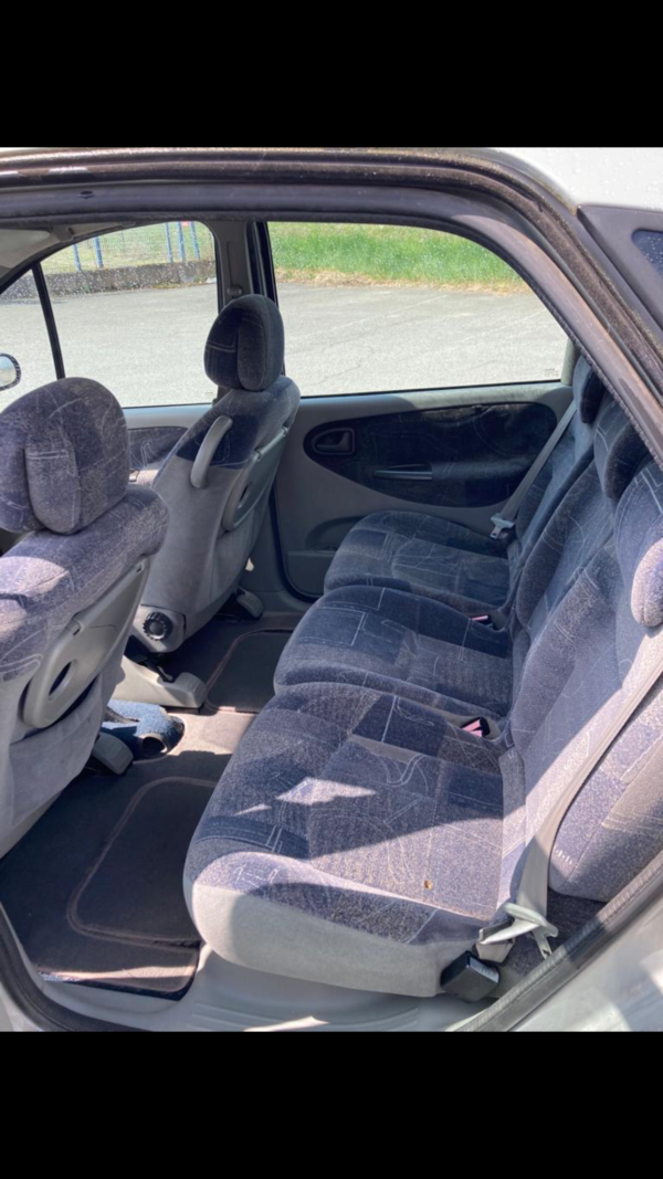 RENAULT SCENIC 1.9 dTi 98cv – Image 11