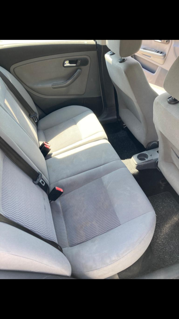 SEAT CORDOBA 1.9 TDI 100cv – Image 10