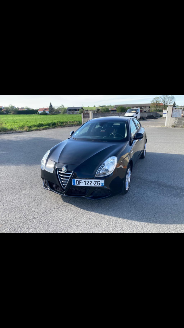 ALFA ROMEO GIULIETTA 1.4 T-Jet 105CV – Image 3