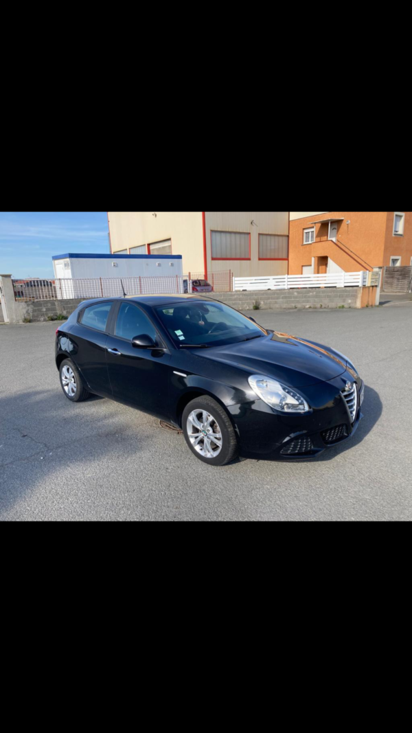 ALFA ROMEO GIULIETTA 1.4 T-Jet 105CV – Image 4