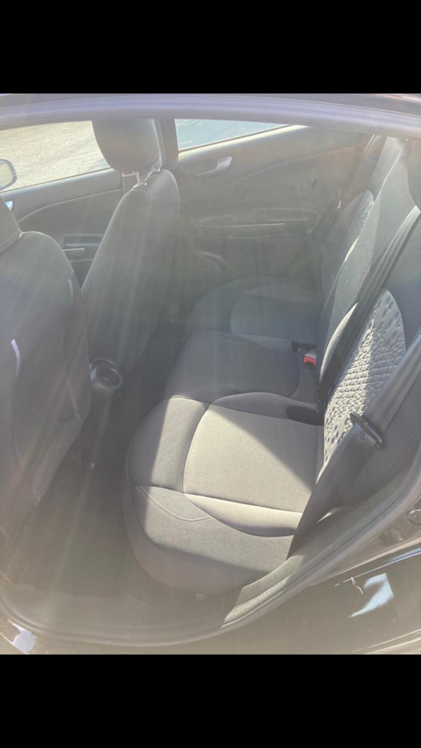 ALFA ROMEO GIULIETTA 1.4 T-Jet 105CV – Image 10