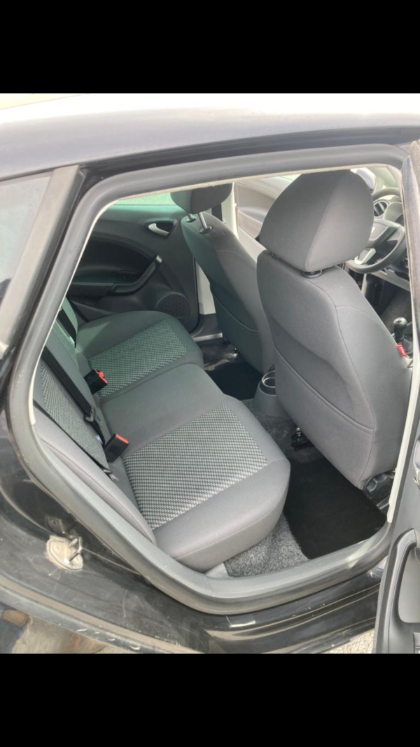 SEAT IBIZA 1.4 TDI 80cv – Image 12