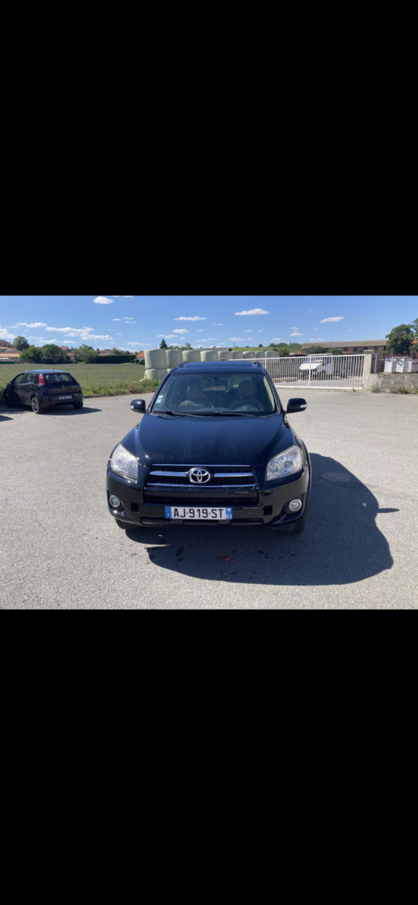 TOYOTA RAV4 2.2 D-4D 150ch – Image 3