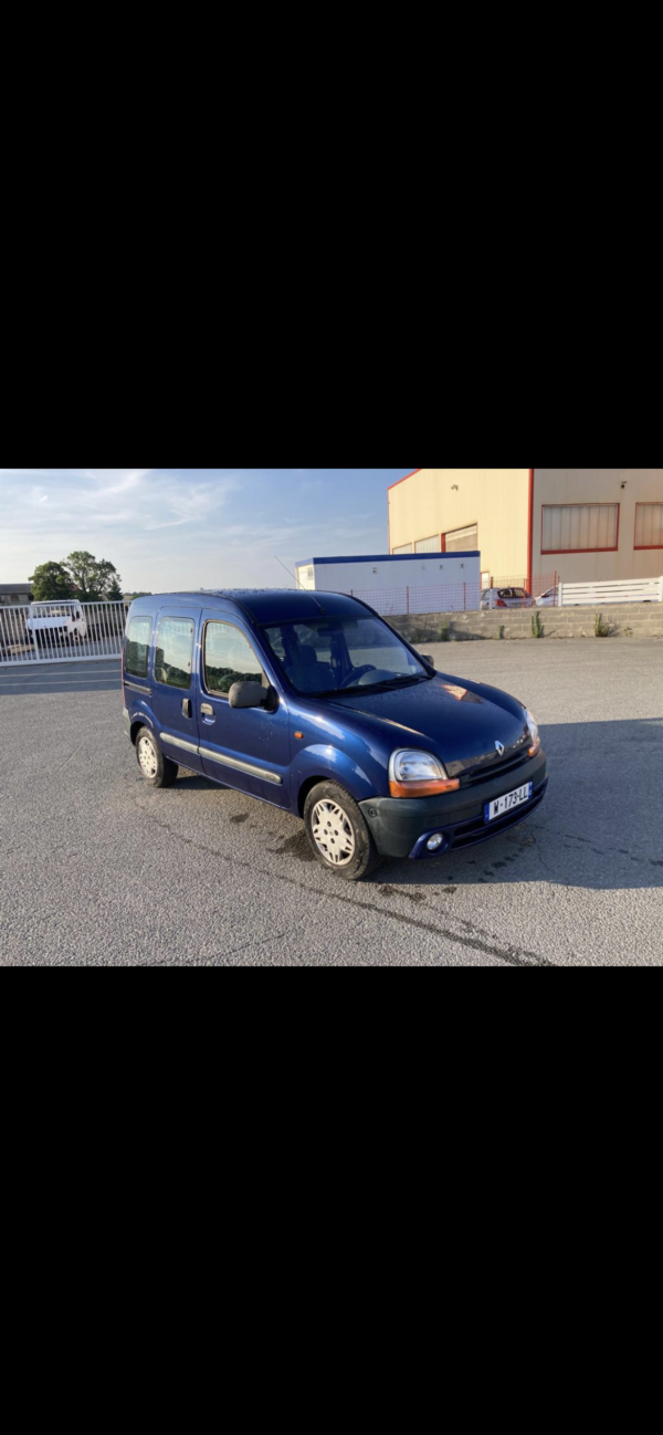 RENAULT KANGOO 1.4 RXE Essence 75ch