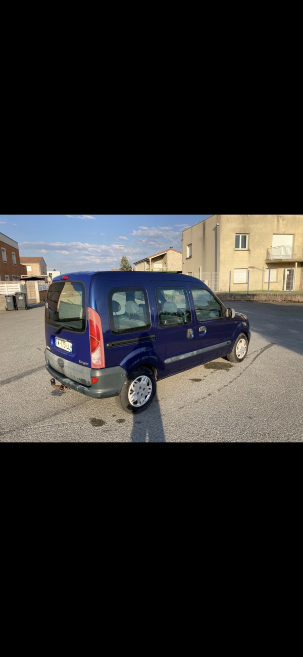 RENAULT KANGOO 1.4 RXE Essence 75ch – Image 5