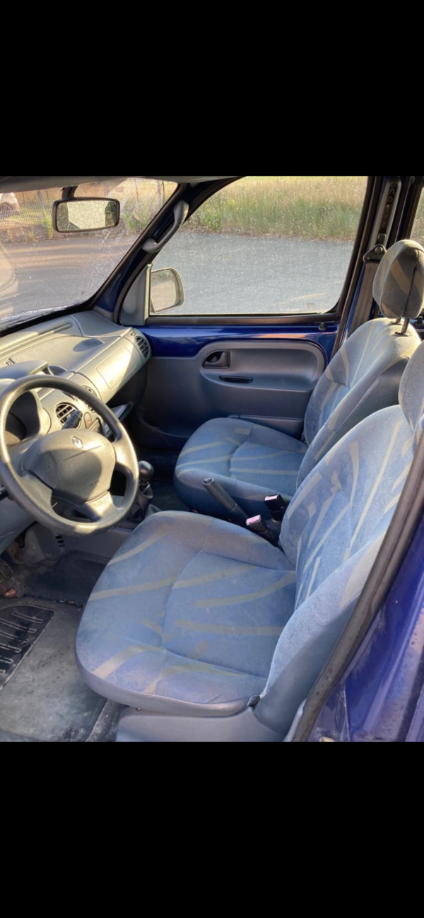 RENAULT KANGOO 1.4 RXE Essence 75ch – Image 8