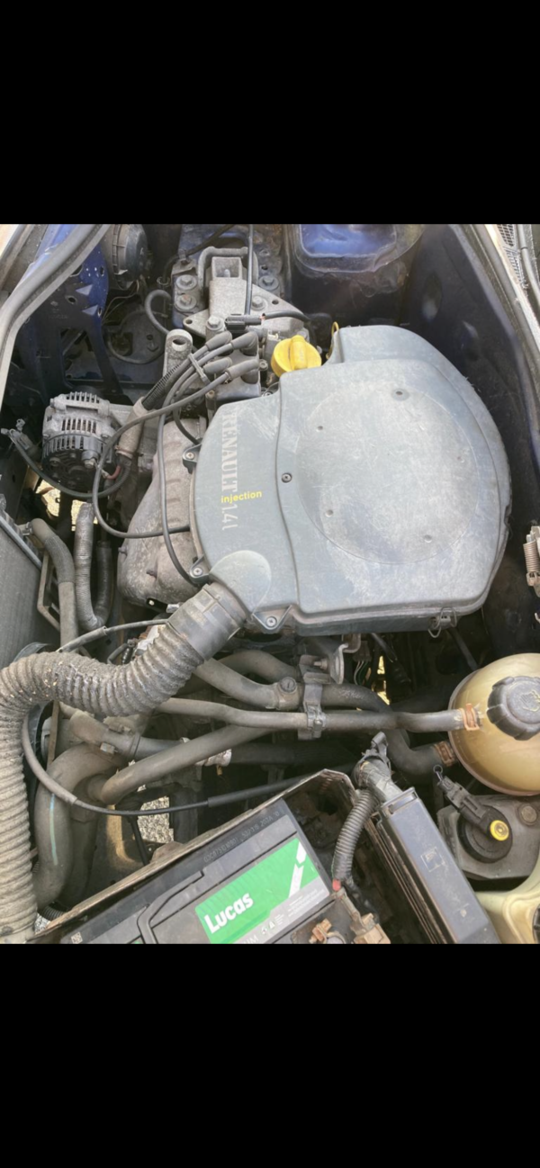 RENAULT KANGOO 1.4 RXE Essence 75ch – Image 9