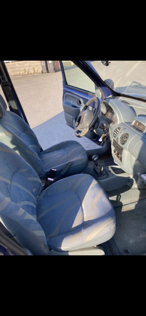 RENAULT KANGOO 1.4 RXE Essence 75ch – Image 14
