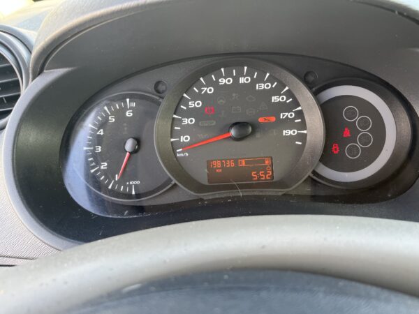 RENAULT KANGOO 1.5 DCI Express Confort 105ch – Image 12
