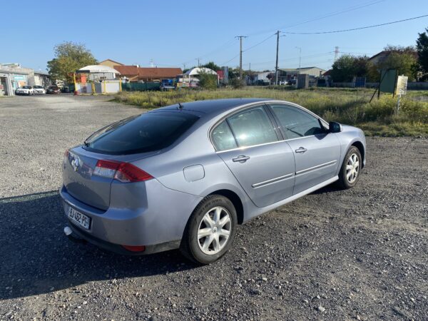 Renault Laguna 1.5 Dci 110cv – Image 5