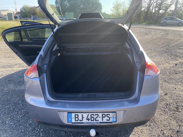 Renault Laguna 1.5 Dci 110cv – Image 15