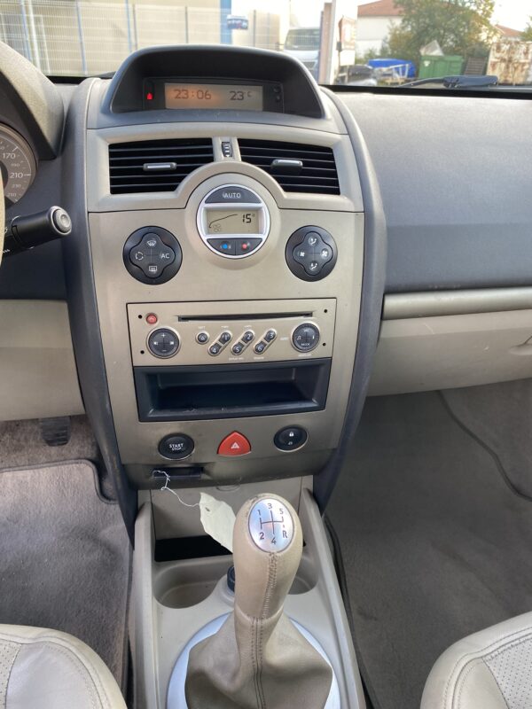 Renault Megane Cabriolet 1.6 Karmann – Image 9