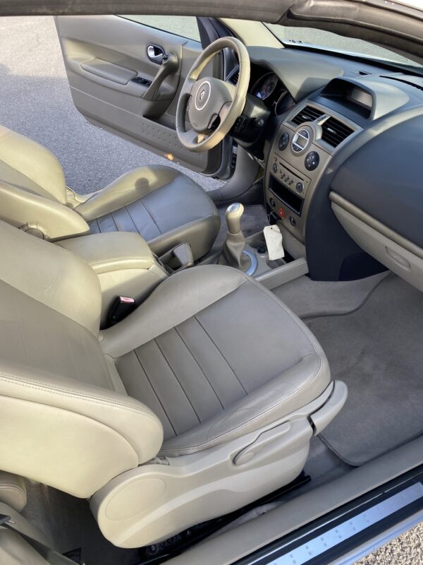 Renault Megane Cabriolet 1.6 Karmann – Image 12
