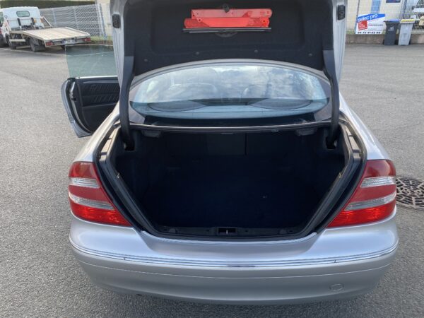 Mercedes CLK 270 Cdi – Image 16