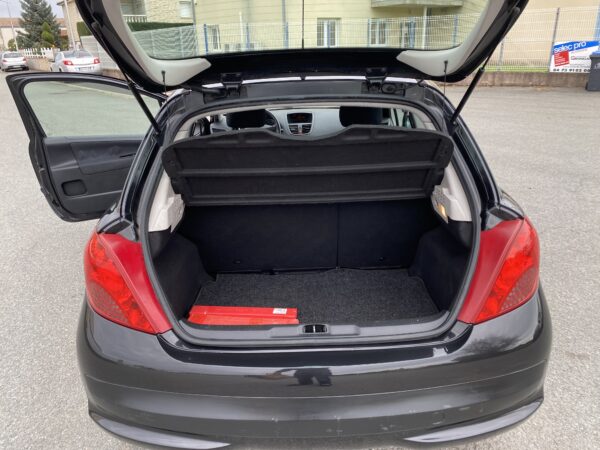 Peugeot 207 1.4 Hdi 70cv – Image 15