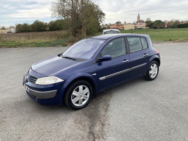 Renault Megane 1.9 Dci 120cv – Image 2