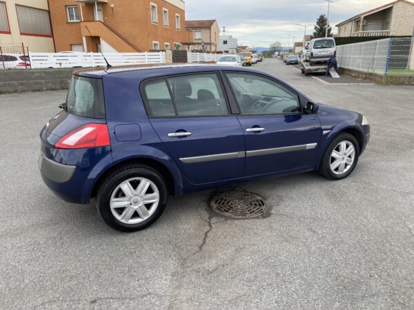 Renault Megane 1.9 Dci 120cv – Image 5