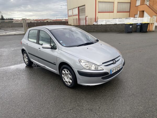 PEUGEOT 307 2.0 Hdi 110cv – Image 4