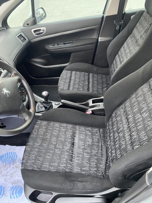 Peugeot 307 1.4 Hdi 70cv – Image 9