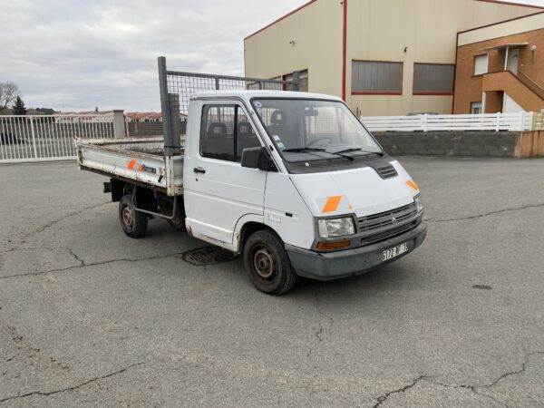 Renault Trafic Benne 2.2 D 75cv – Image 5