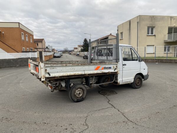 Renault Trafic Benne 2.2 D 75cv – Image 6