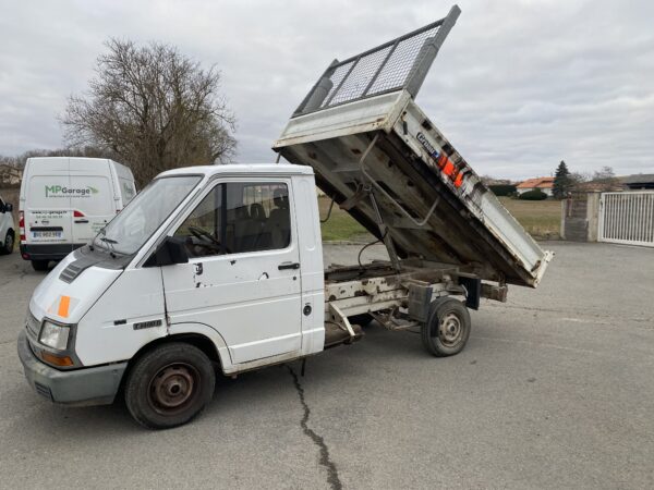 Renault Trafic Benne 2.2 D 75cv – Image 9