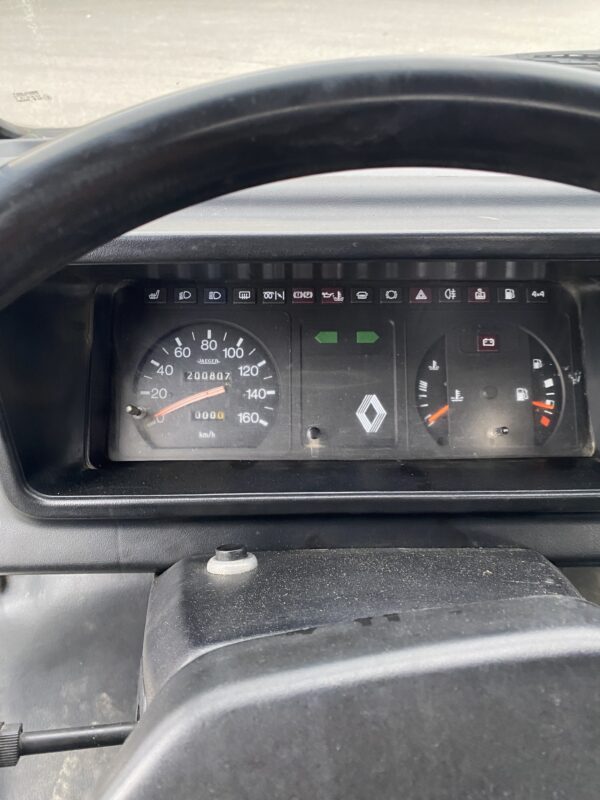 Renault Trafic Benne 2.2 D 75cv – Image 12