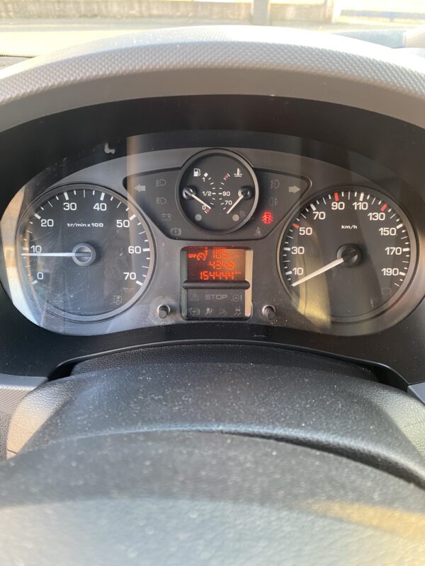 CITROEN BERLINGO 1.6 BLUEHDI  75cv – Image 12